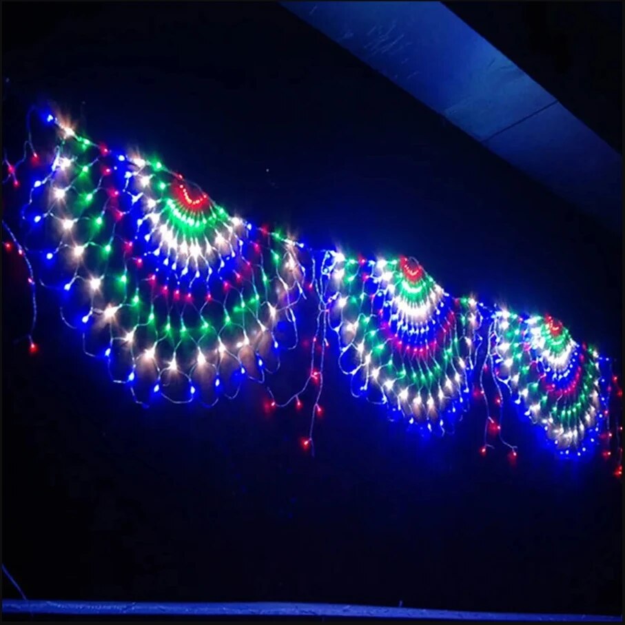 EU/US Plug 3.2*0.6M 420LED 3 P - Outdoor Lighting Grid Screen ulasan dan harga